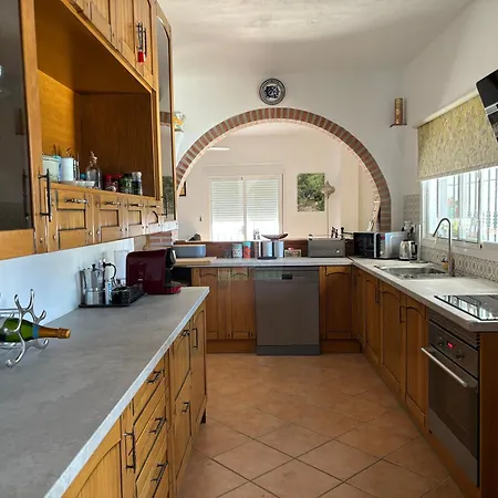 2 Bed 2 Bath Near Heatable Saltwater Pool Holiday home Sedella